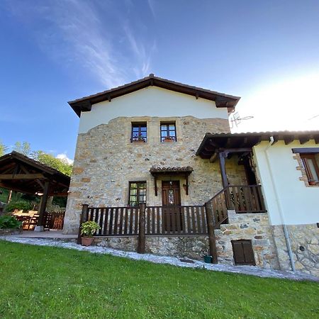 Apartamentos Rurales La Caviana Onís 외부 사진