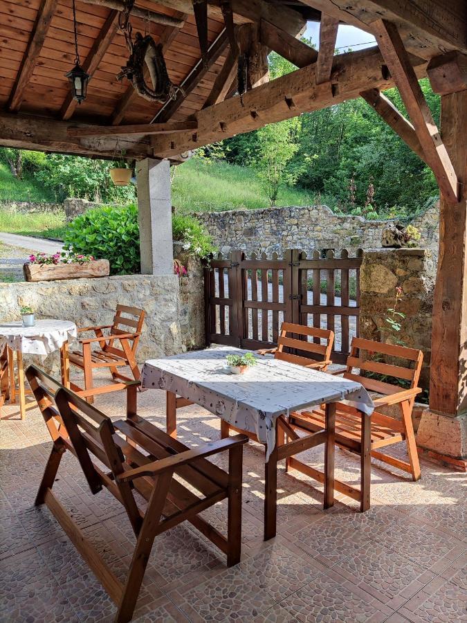 Apartamentos Rurales La Caviana Onís 외부 사진