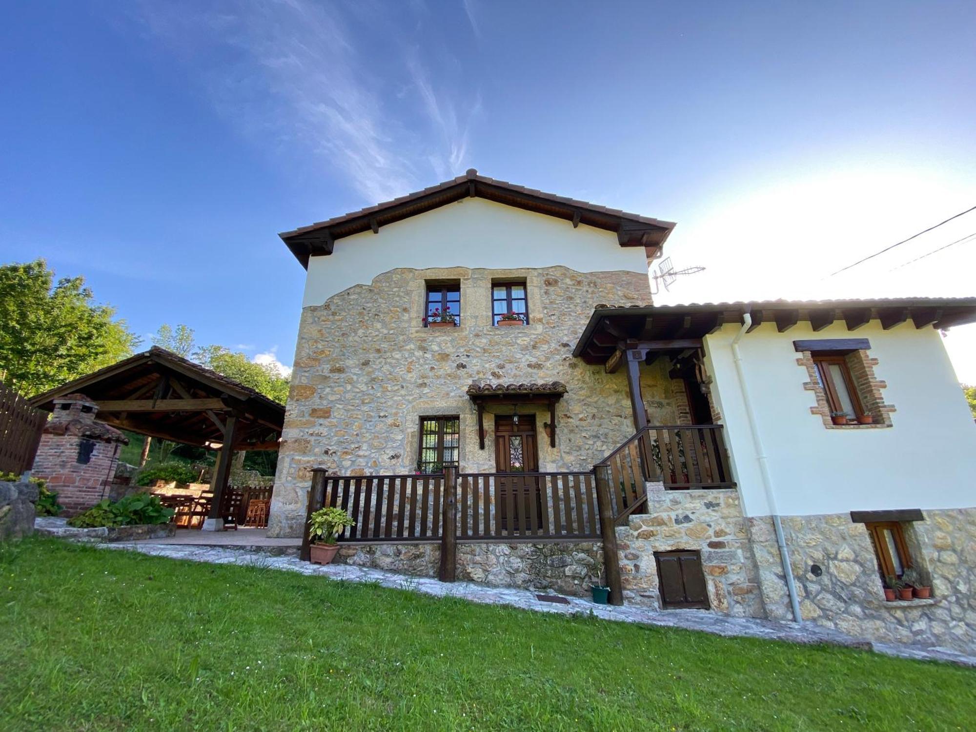 Apartamentos Rurales La Caviana Onís 외부 사진