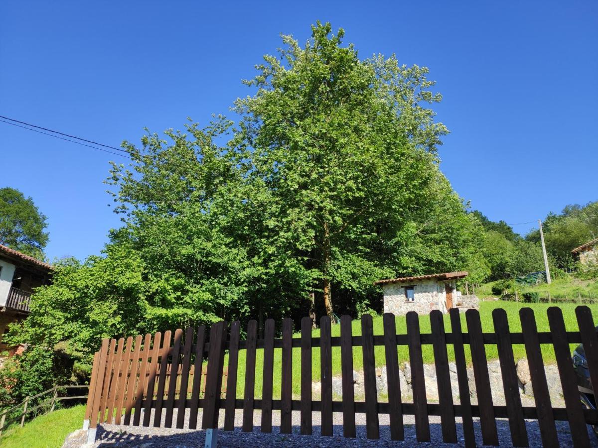 Apartamentos Rurales La Caviana Onís 외부 사진