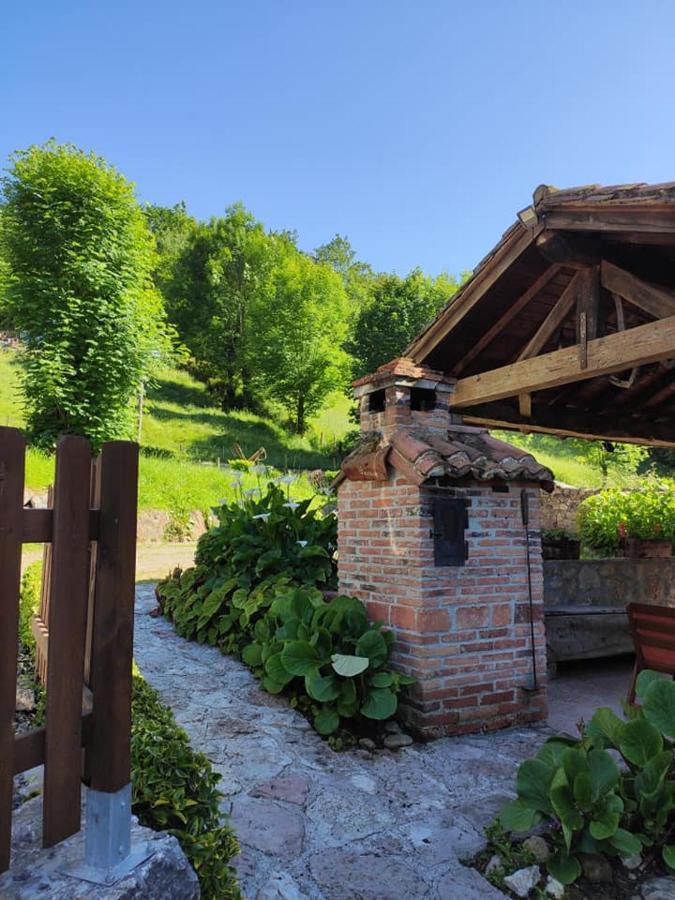 Apartamentos Rurales La Caviana Onís 외부 사진